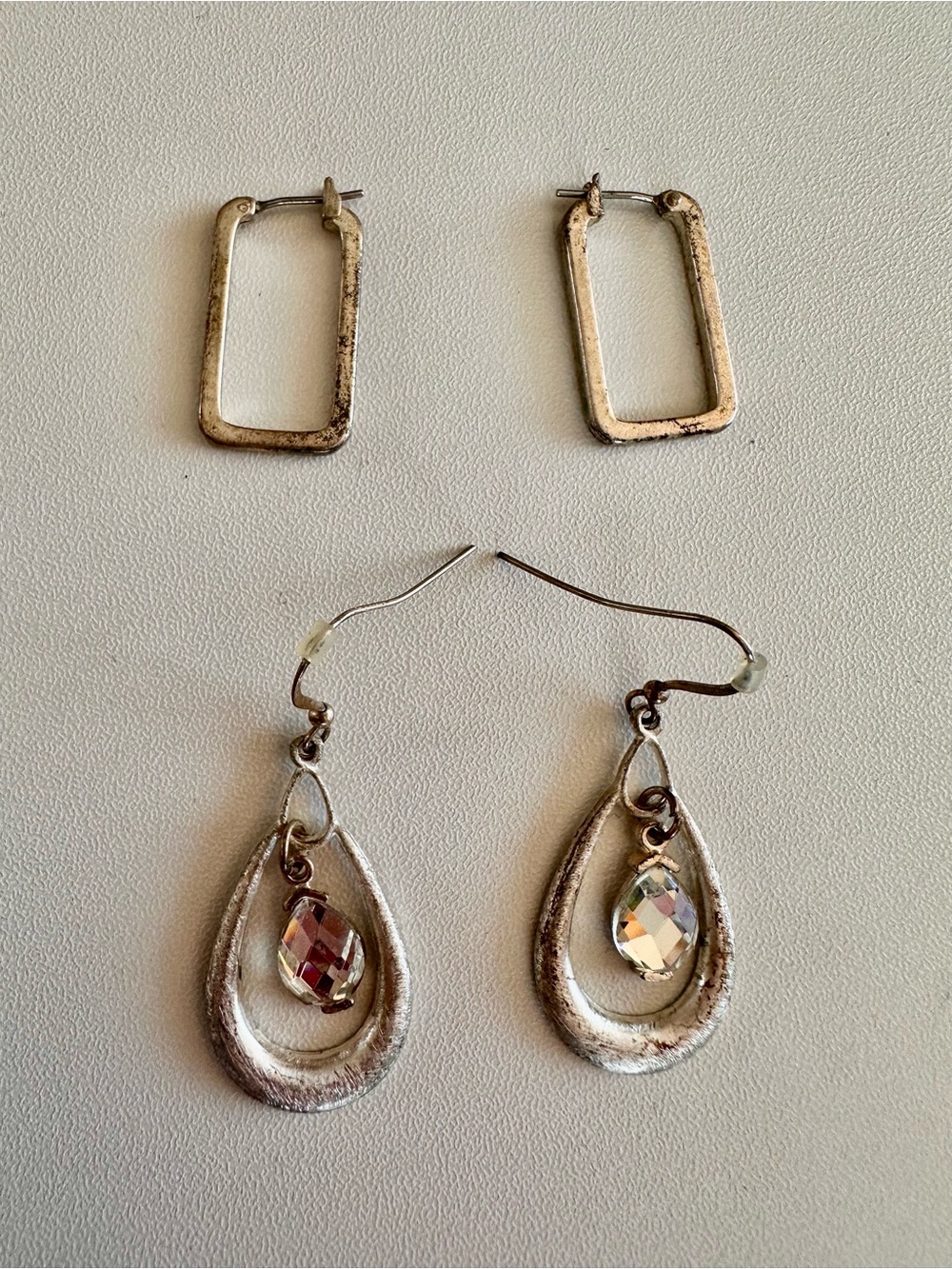 Vintage Silver-Tone Teardrop Dangle Earrings with Crystal Accent - Women Jewelry